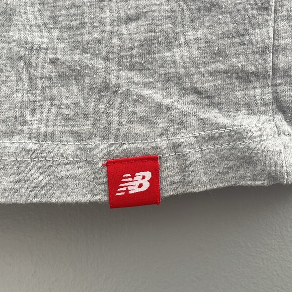 New Balance T-Shirt size L - Picture 3 of 5